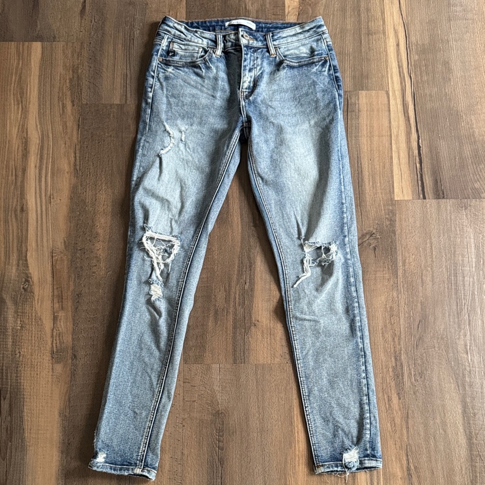 KanCan distressed Jeans